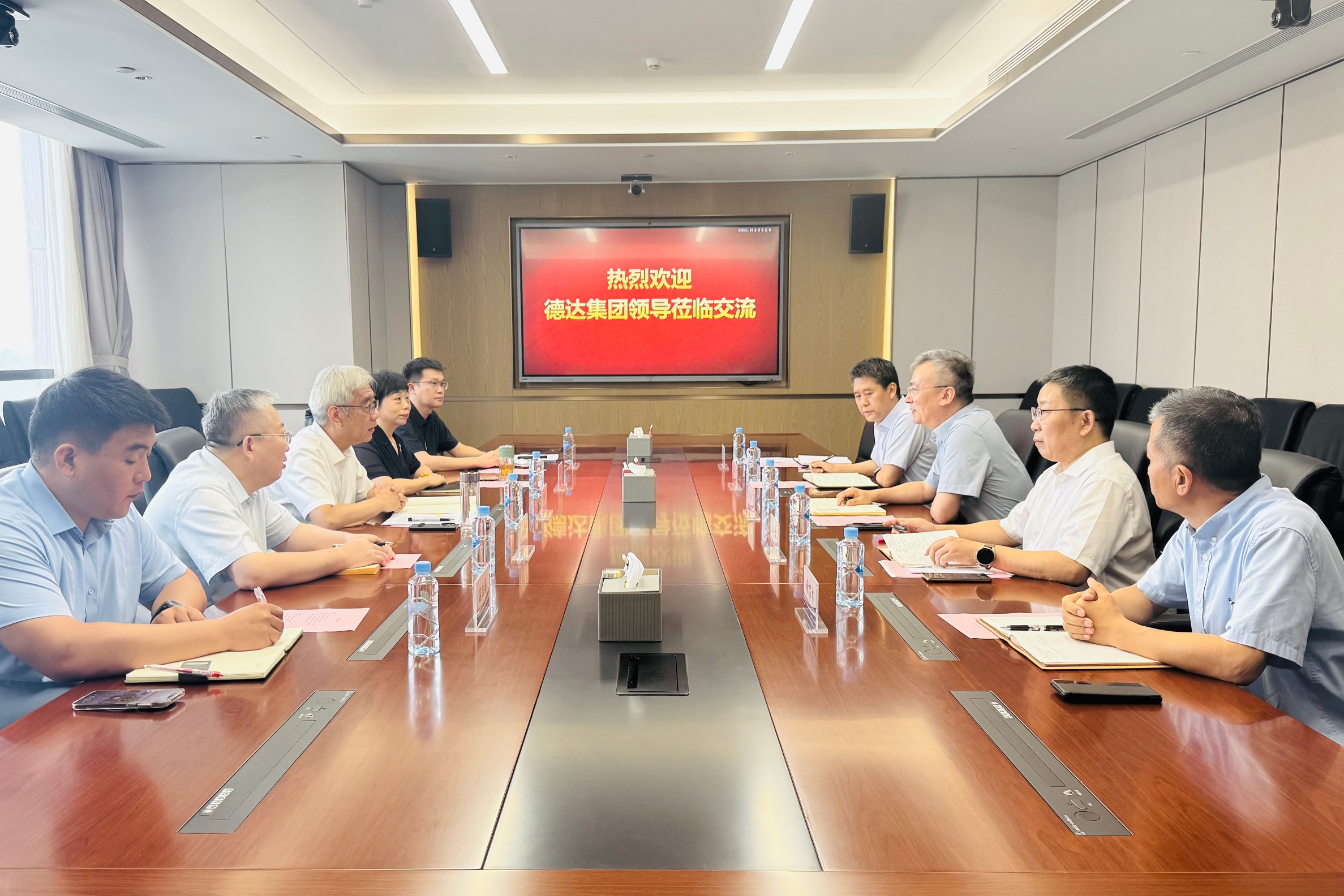 德达集团党委书记、董事长吕光坤一行到访银河网页版登录入口-银河galaxy(中国)
.jpg